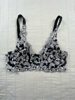 Breezies Black Bra with White Floral Embroidery 36C